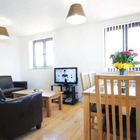 Crompton House Apartments Edgware Buitenkant foto
