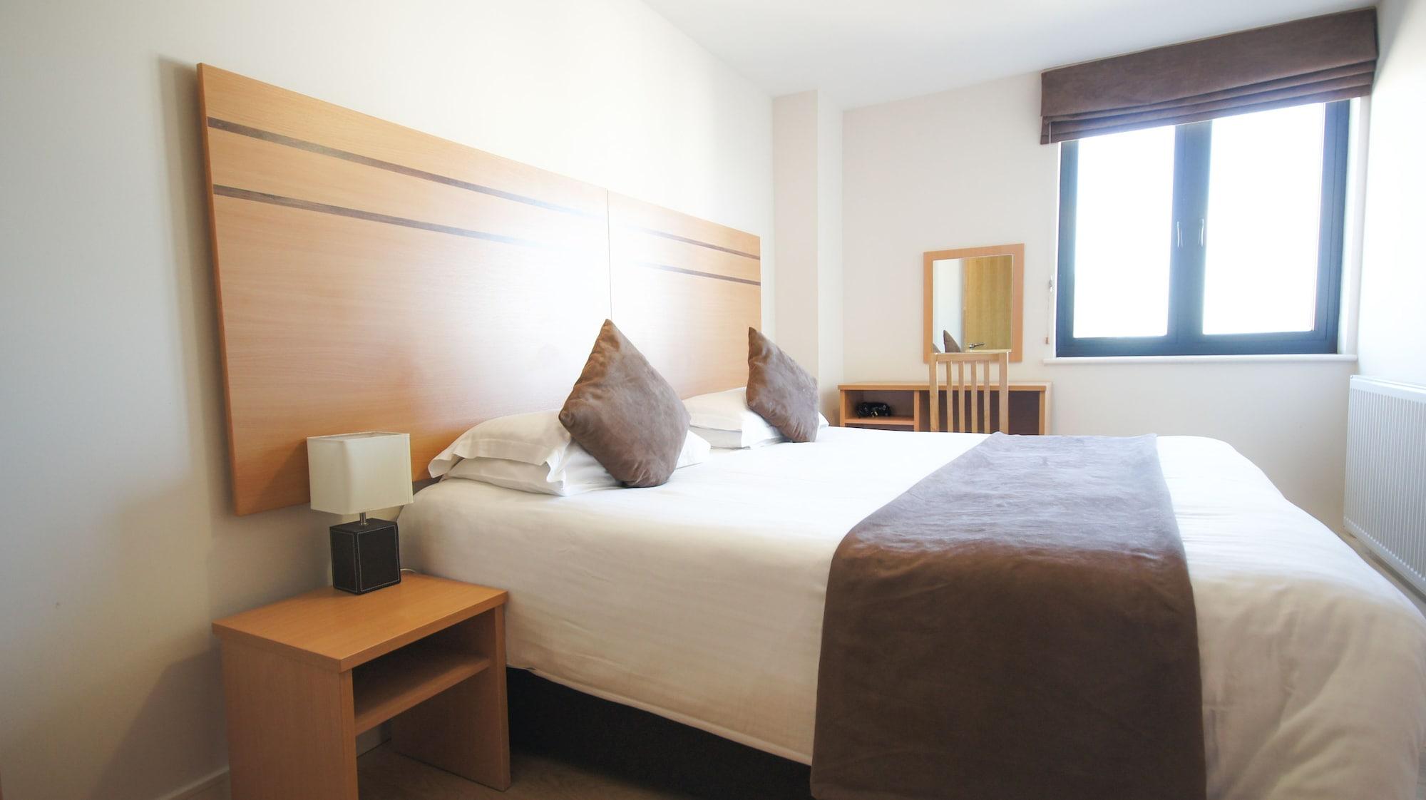 Crompton House Apartments Edgware Buitenkant foto