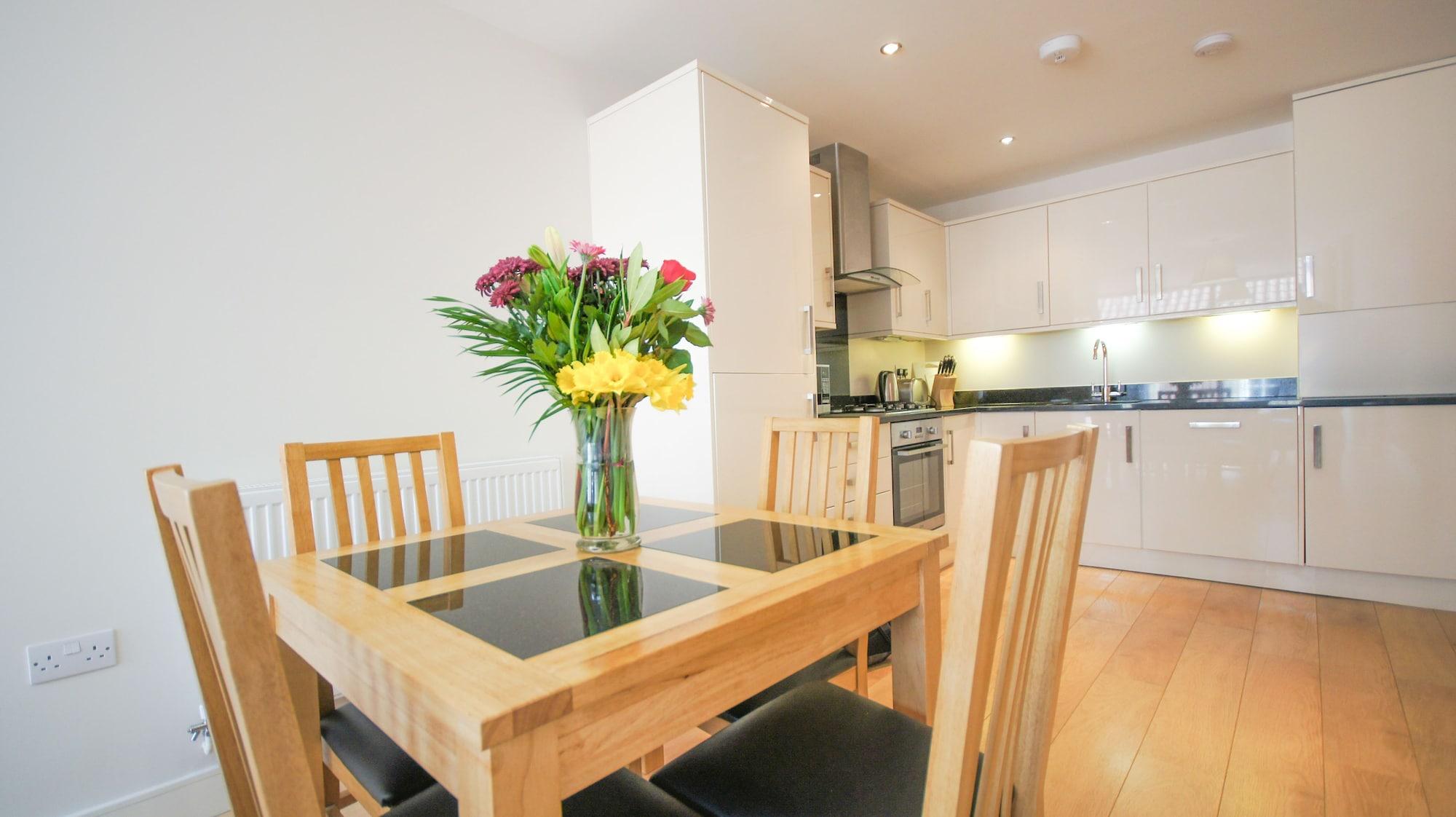 Crompton House Apartments Edgware Buitenkant foto